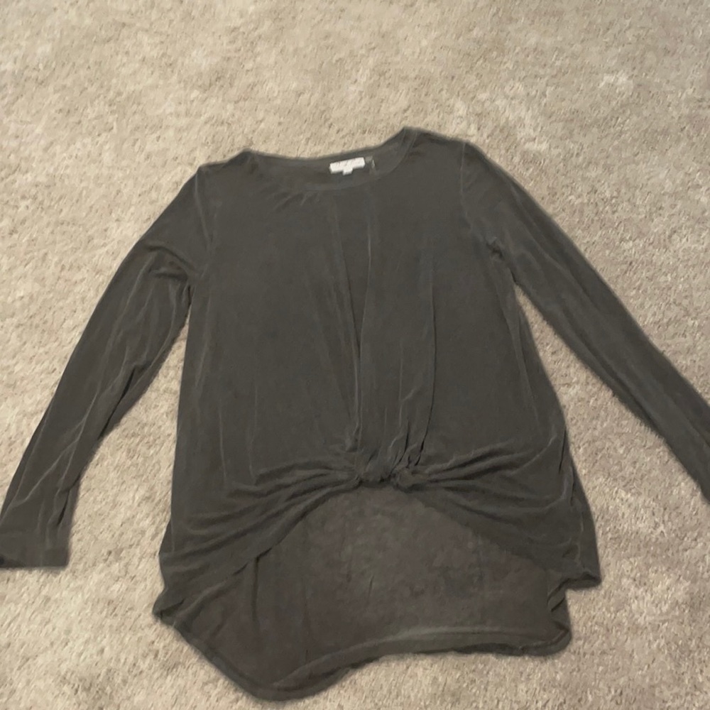 Soft, Light gray, long sleeve shirt